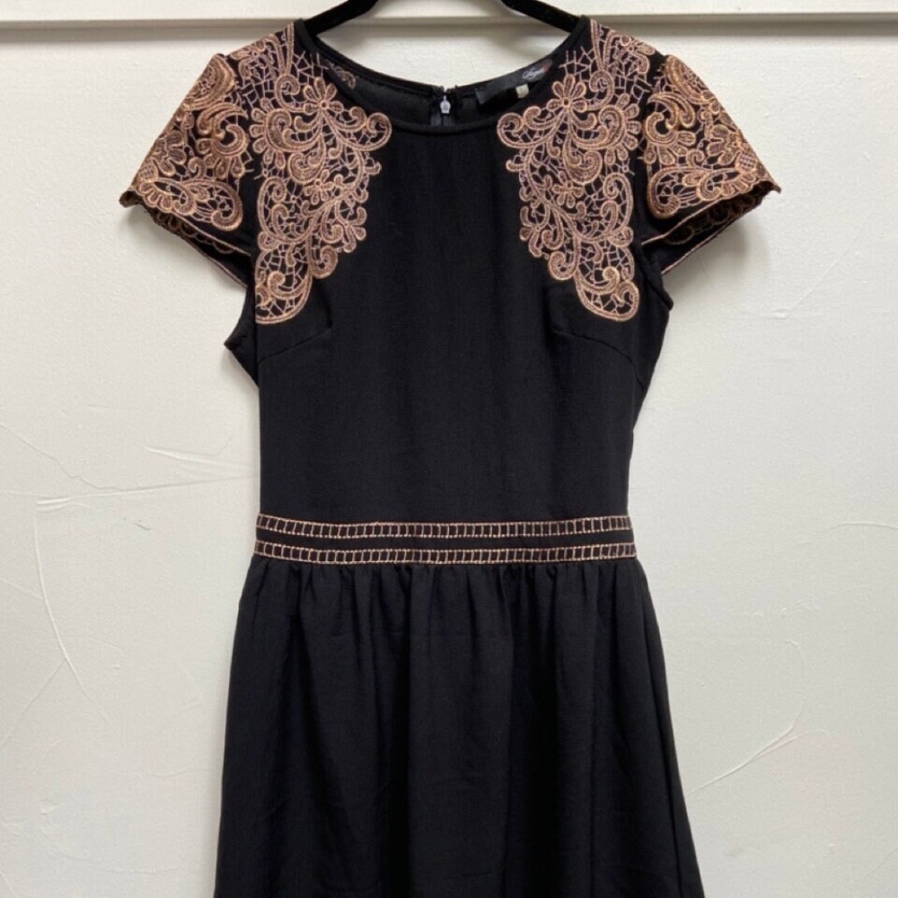 Sugar Lips | Black and Gold Cocktail Dress | Size Small